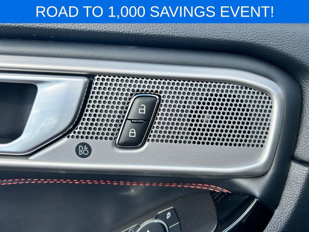 Certified 2023 Ford Explorer ST-Line w/ Class IV Trailer Tow Package image 14