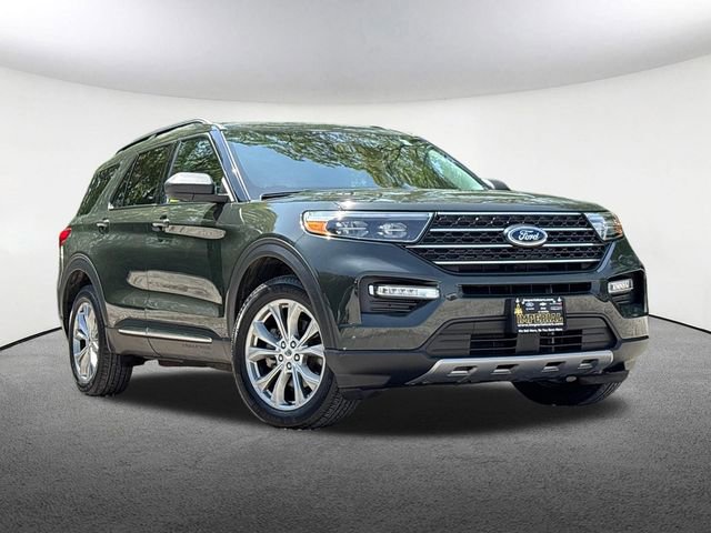 Certified 2023 Ford Explorer XLT w/ Equipment Group 202A AWD/4WD image 2