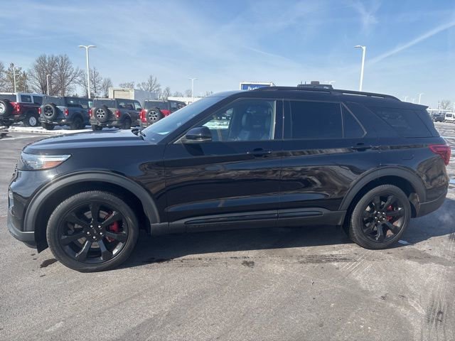 Certified 2023 Ford Explorer ST w/ Equipment Group 401A image 2