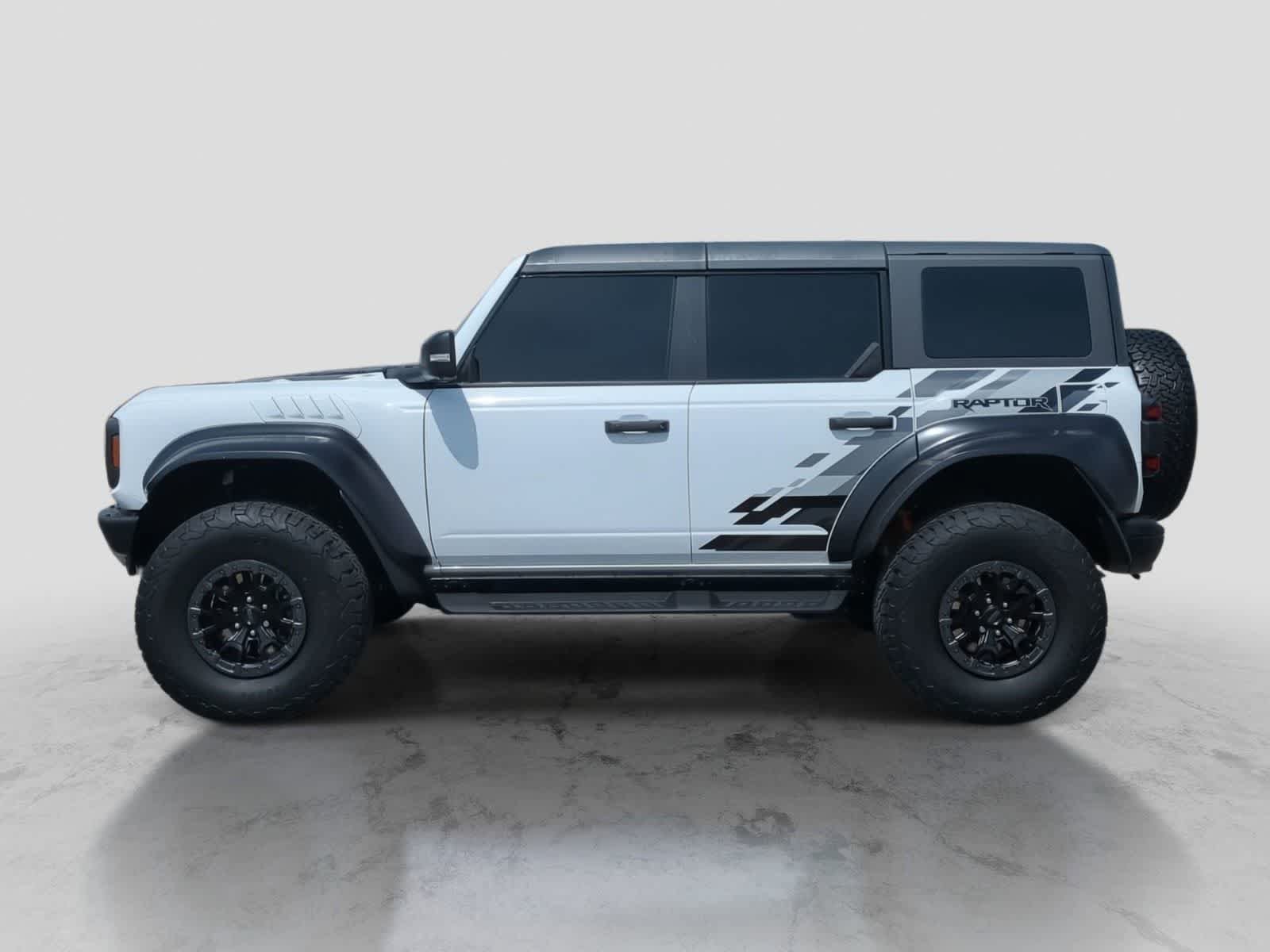 Certified 2024 Ford Bronco Raptor w/ Interior Carbon Fiber Pack 6 AWD/4WD image 5