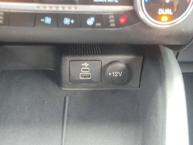 Certified 2025 Ford Escape ST-Line Select AWD/4WD image 29