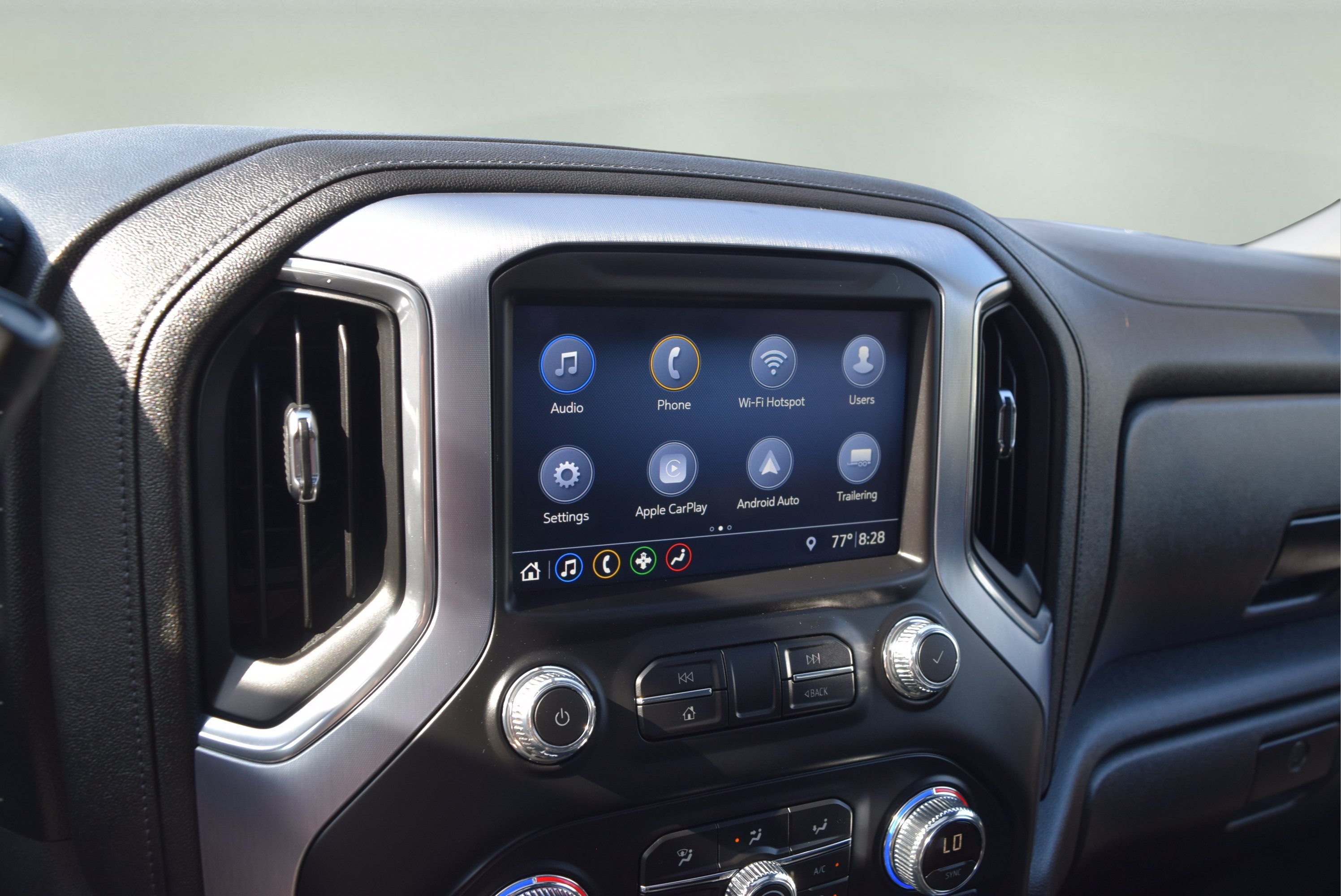 Used 2019 GMC Sierra 1500 SLT w/ SLT Convenience Package AWD/4WD image 17