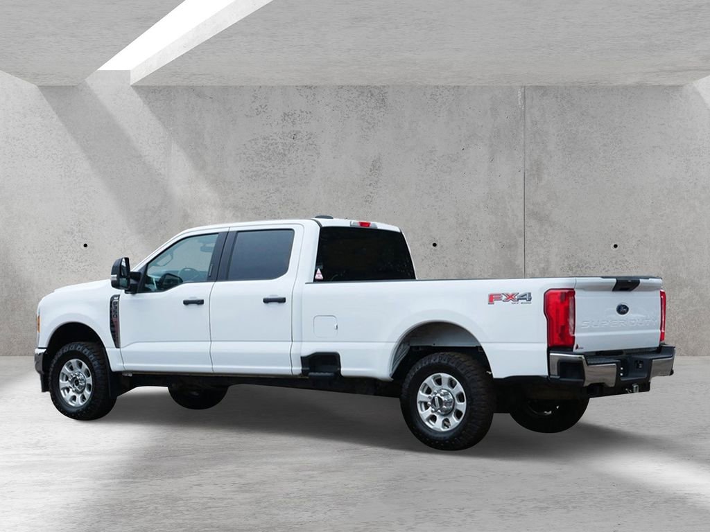 Certified 2023 Ford F350 XLT w/ FX4 Off-Road Package AWD/4WD image 4