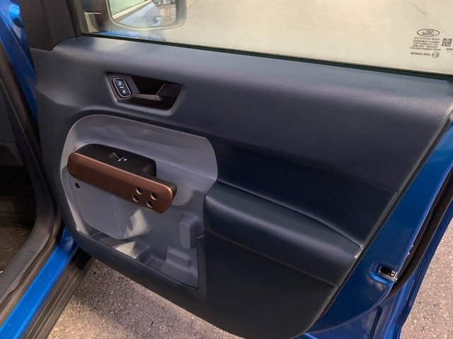 Certified 2022 Ford Maverick Lariat w/ Lariat Luxury Package AWD/4WD image 14