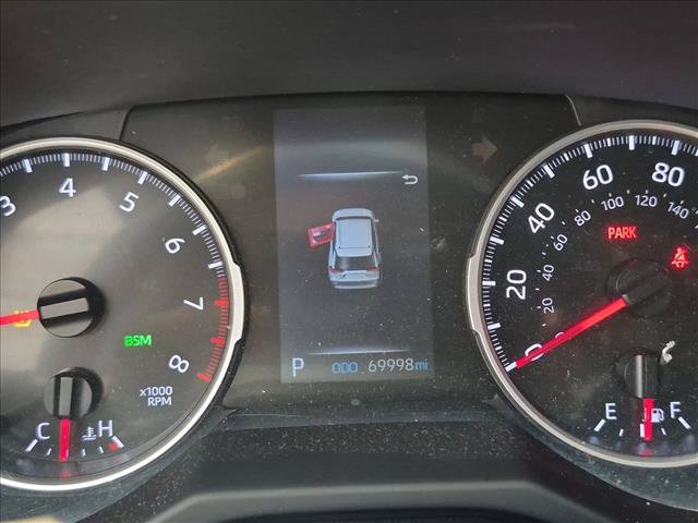 Used 2021 Toyota RAV4 XLE Premium AWD/4WD image 9