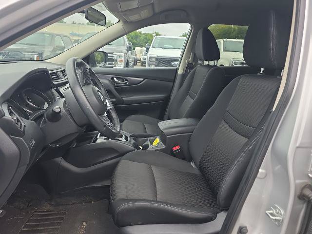 Used 2018 Nissan Rogue SV AWD/4WD image 23
