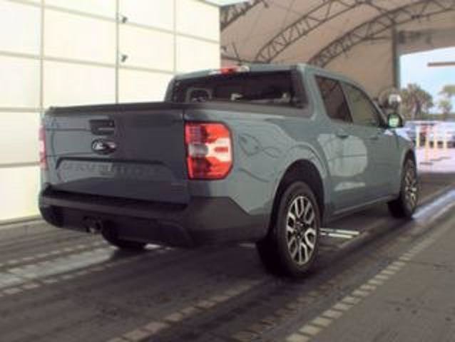 Certified 2024 Ford Maverick Lariat w/ 4K Tow Package AWD/4WD image 6