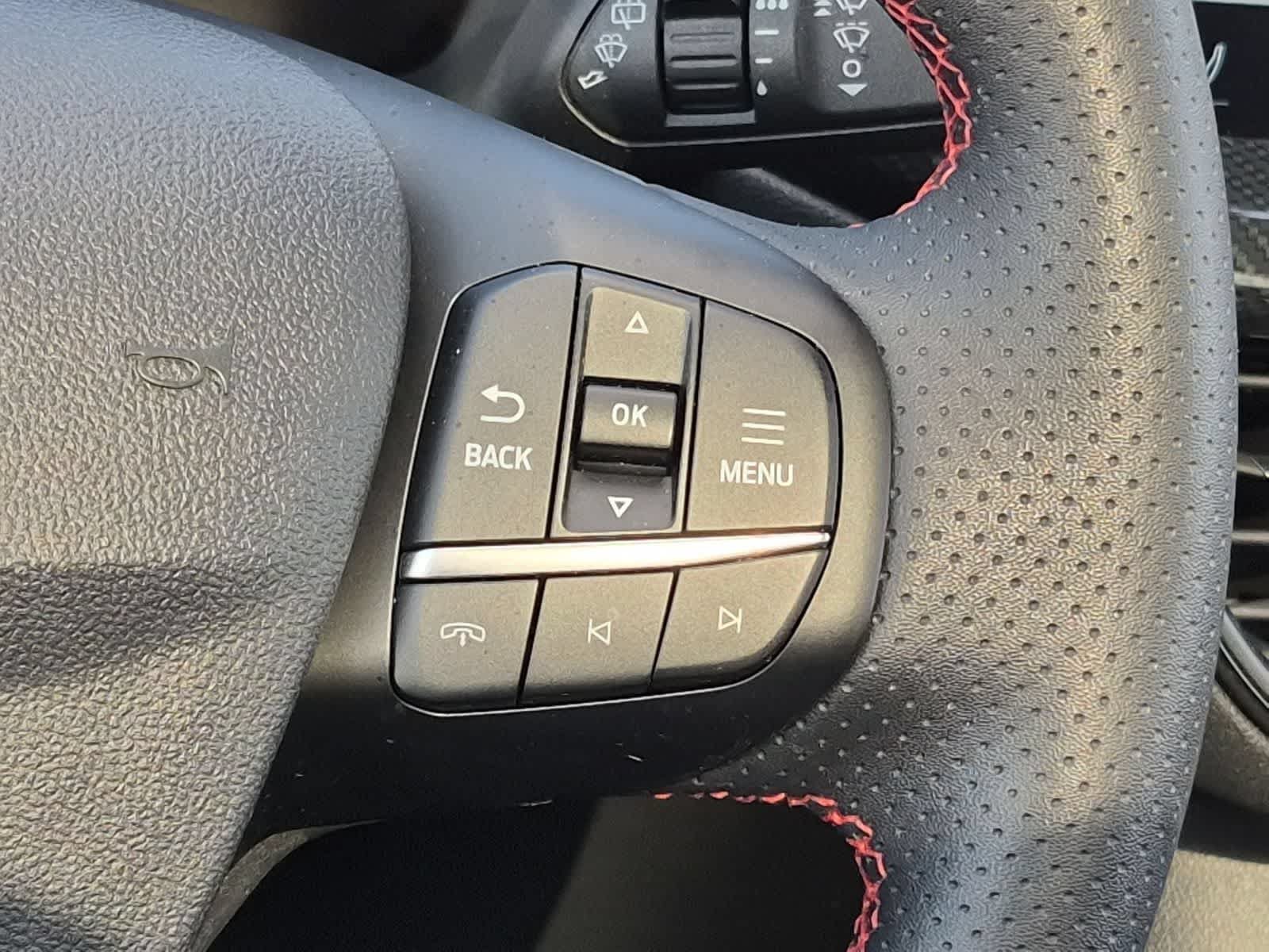 Certified 2023 Ford Escape ST-Line w/ Tech Pack #1 AWD/4WD image 26