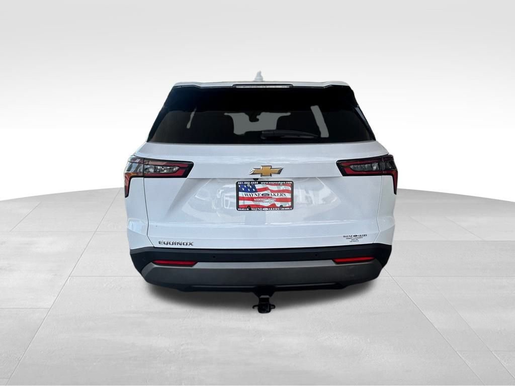 Used 2025 Chevrolet Equinox LT image 4