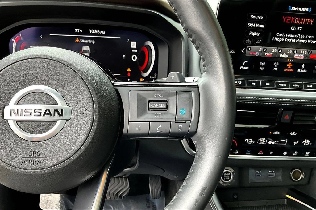 Used 2021 Nissan Rogue Platinum FWD image 14