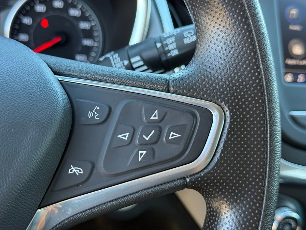 Used 2023 Chevrolet Equinox LS w/ LS Convenience Package image 14