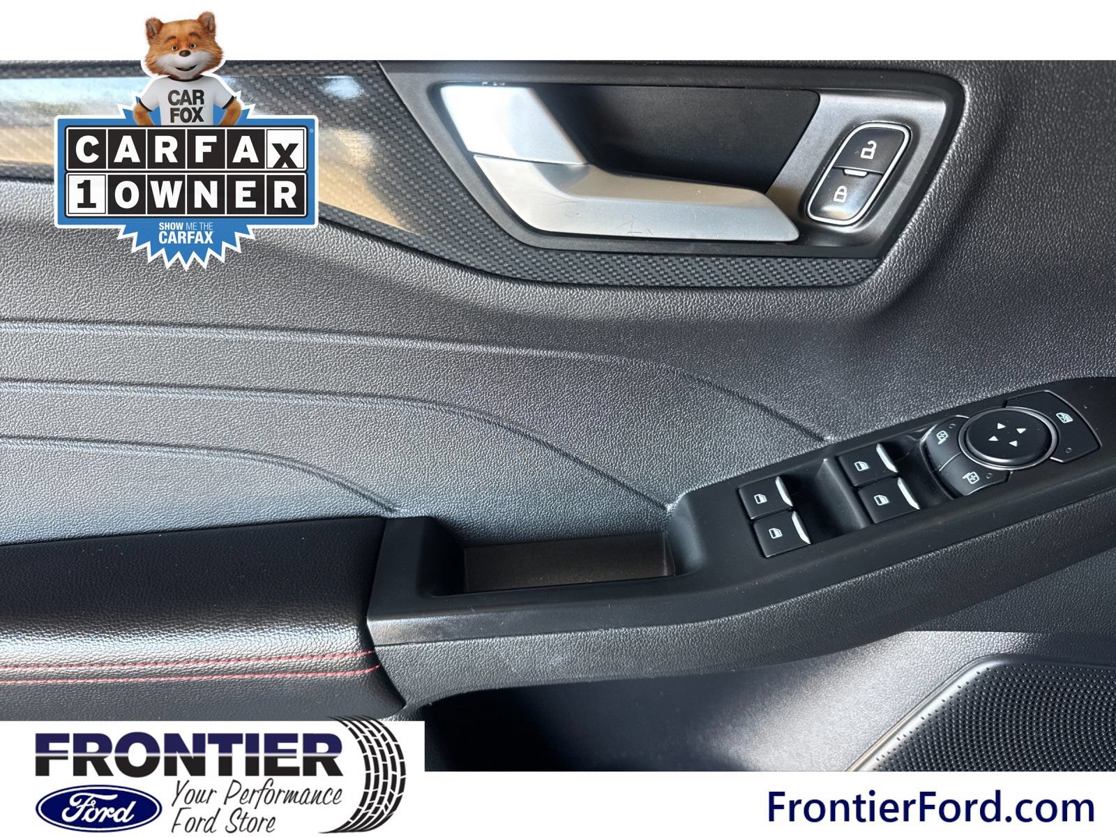 Certified 2025 Ford Escape ST-Line FWD image 12