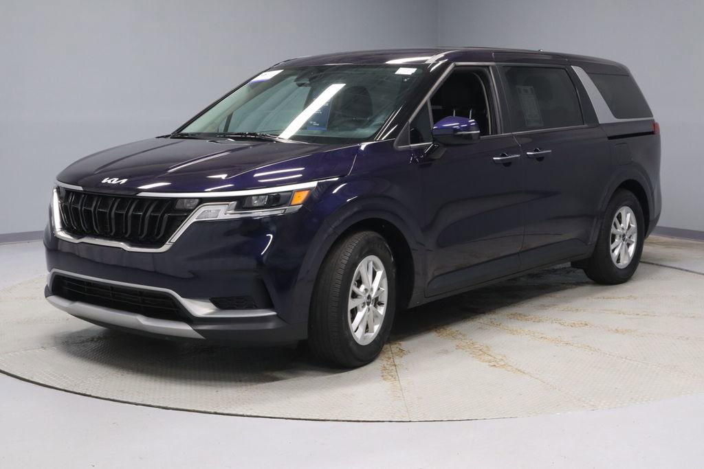 Used 2024 Kia Carnival LX FWD image 6