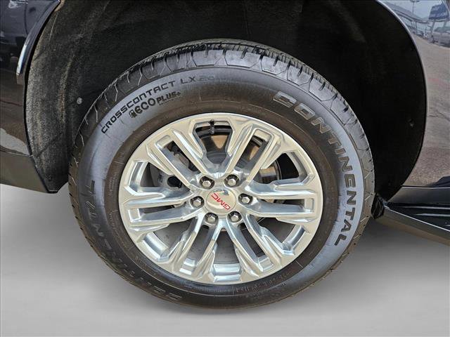 Used 2024 GMC Yukon XL SLT RWD image 21
