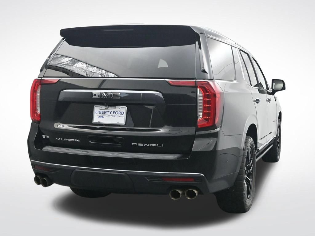 Used 2023 GMC Yukon Denali Ultimate AWD/4WD image 7