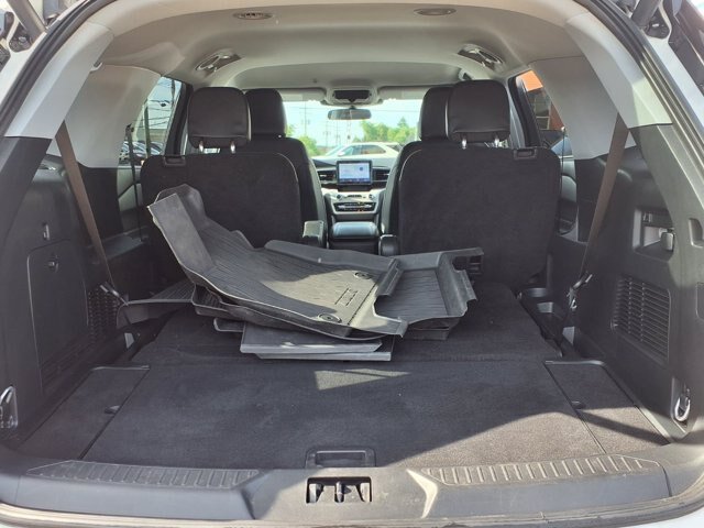 Certified 2024 Ford Explorer XLT w/ Equipment Group 202A AWD/4WD image 22