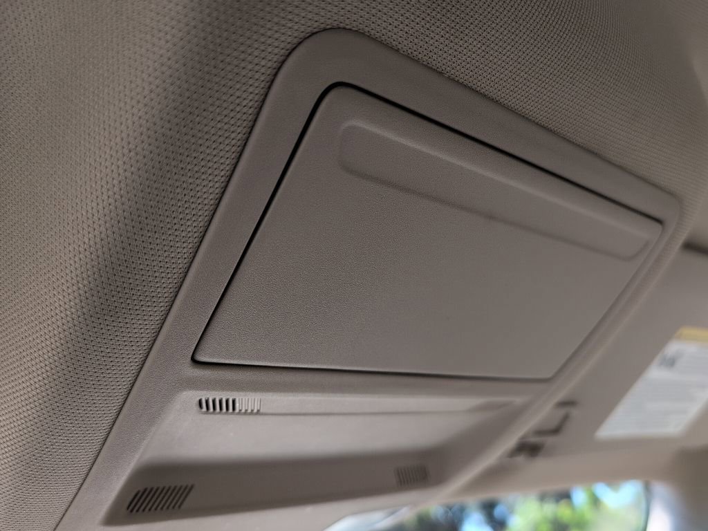 Certified 2020 Ford Escape Titanium image 21