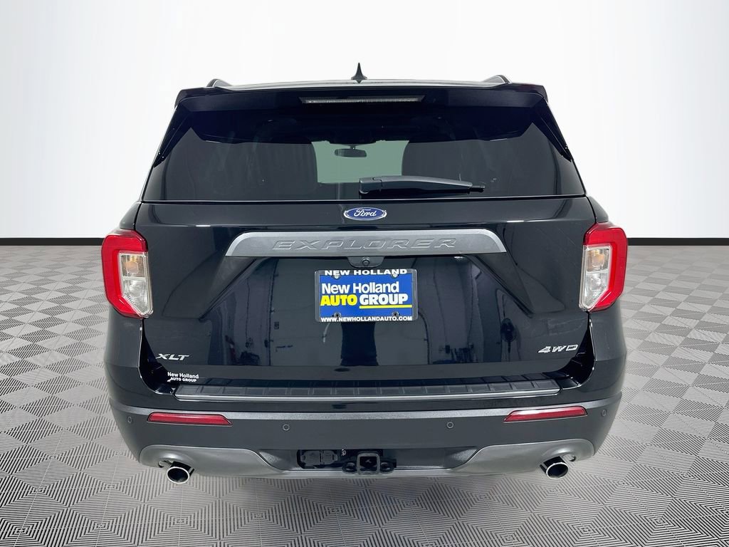 Certified 2024 Ford Explorer XLT w/ Equipment Group 202A AWD/4WD image 6
