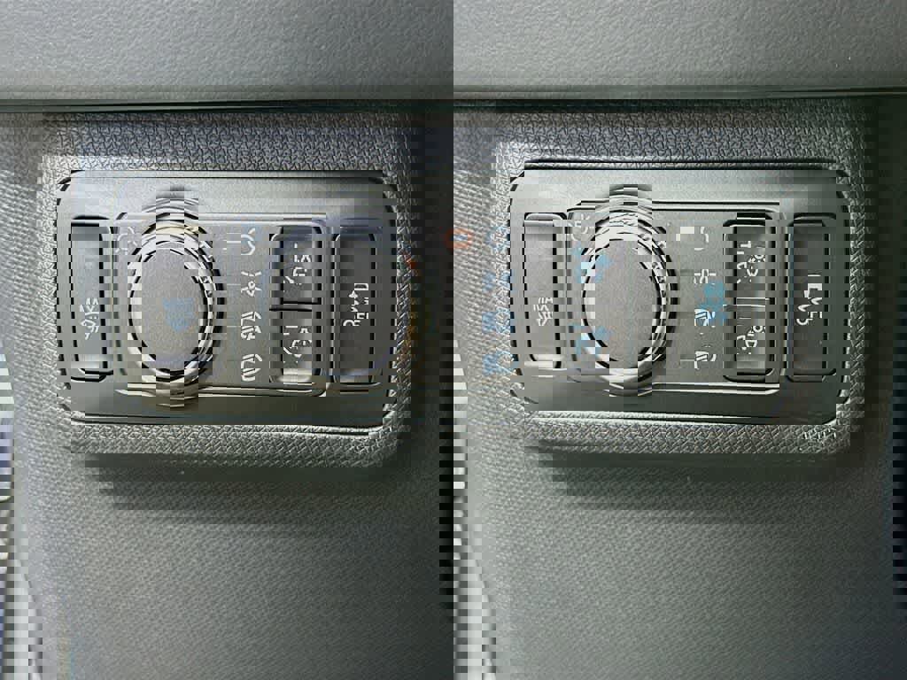 Certified 2022 Ford Mustang Mach-E Select image 25