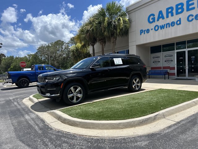 Used 2021 Jeep Grand Cherokee L Limited w/ Trailer Tow Group (B) AWD/4WD image 11