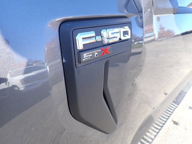 Certified 2022 Ford F150 XL w/ STX Appearance Package image 13