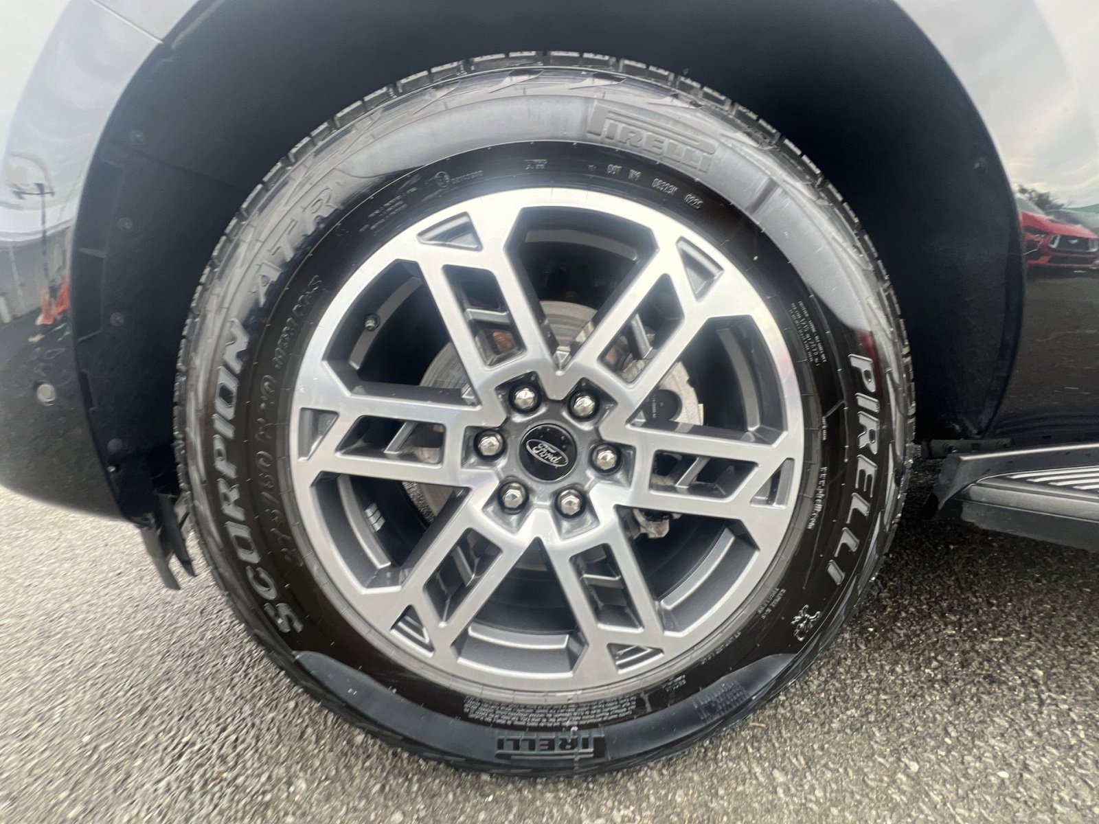 Certified 2025 Ford Expedition Active AWD/4WD image 20