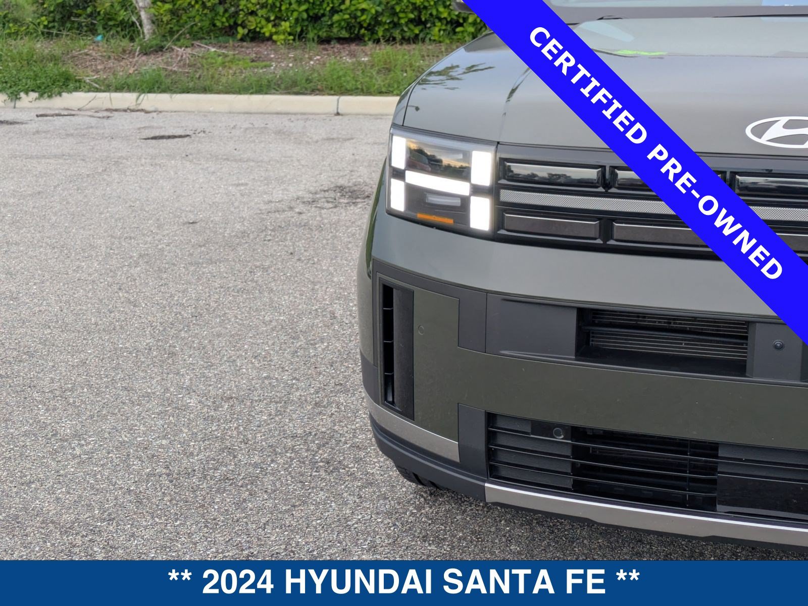 Used 2024 Hyundai Santa Fe Limited FWD image 10
