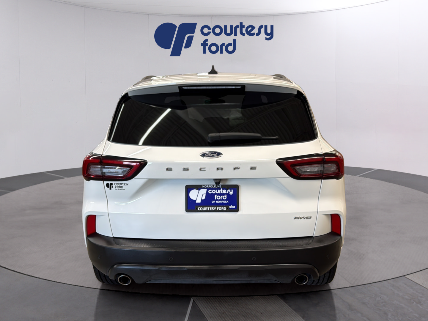 Certified 2025 Ford Escape ST-Line w/ Tech Pack #1 AWD/4WD image 6