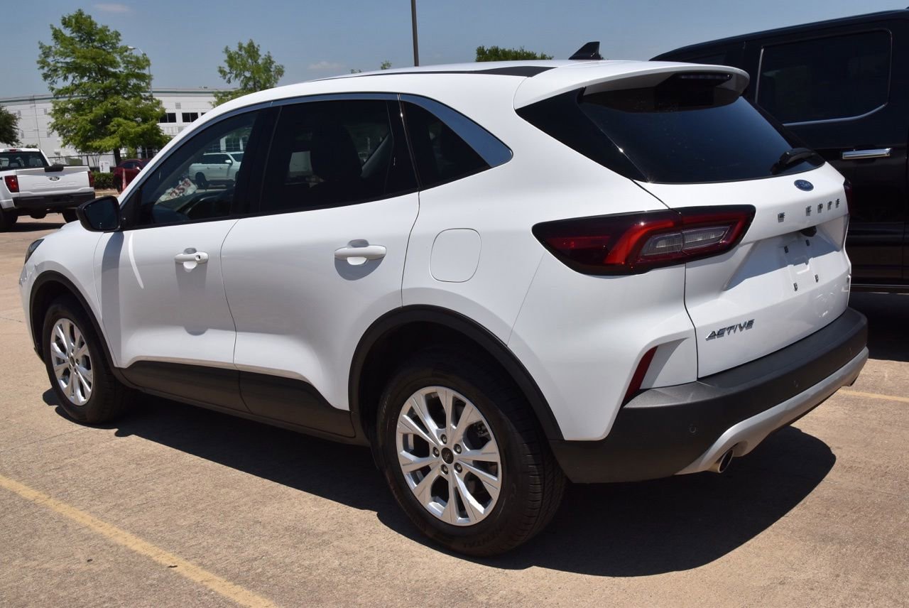 Certified 2024 Ford Escape Active w/ Tech Pack #1 AWD/4WD image 7