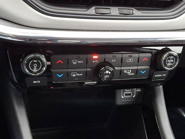 Used 2022 Jeep Compass Limited w/ Elite Group AWD/4WD image 16