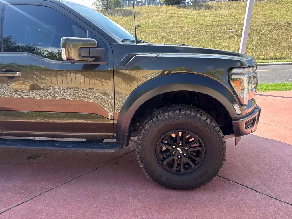 Certified 2025 Ford F150 Raptor AWD/4WD image 32