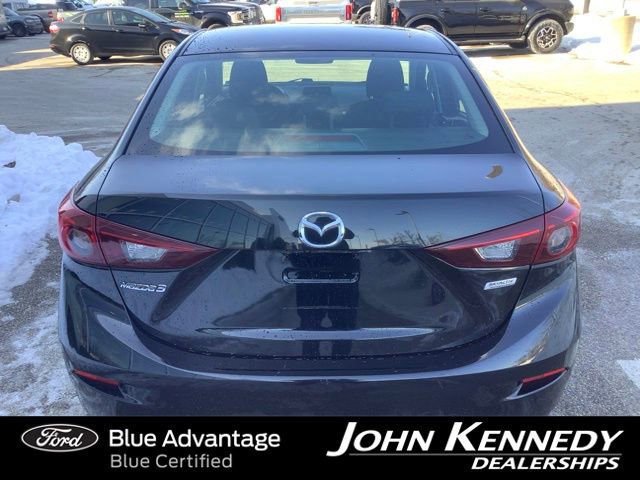 Used 2018 MAZDA MAZDA3 Sport w/ Preferred Equipment Package image 4