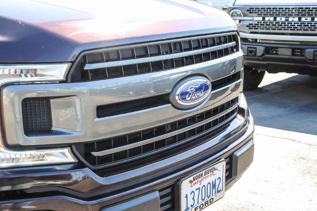 Certified 2018 Ford F150 XLT w/ Equipment Group 302A Luxury RWD image 6
