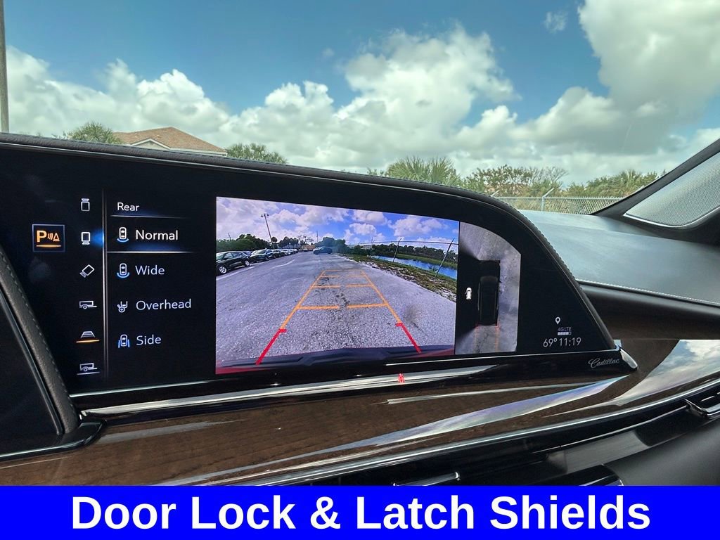Used 2024 Cadillac Escalade ESV Premium Luxury Platinum image 13