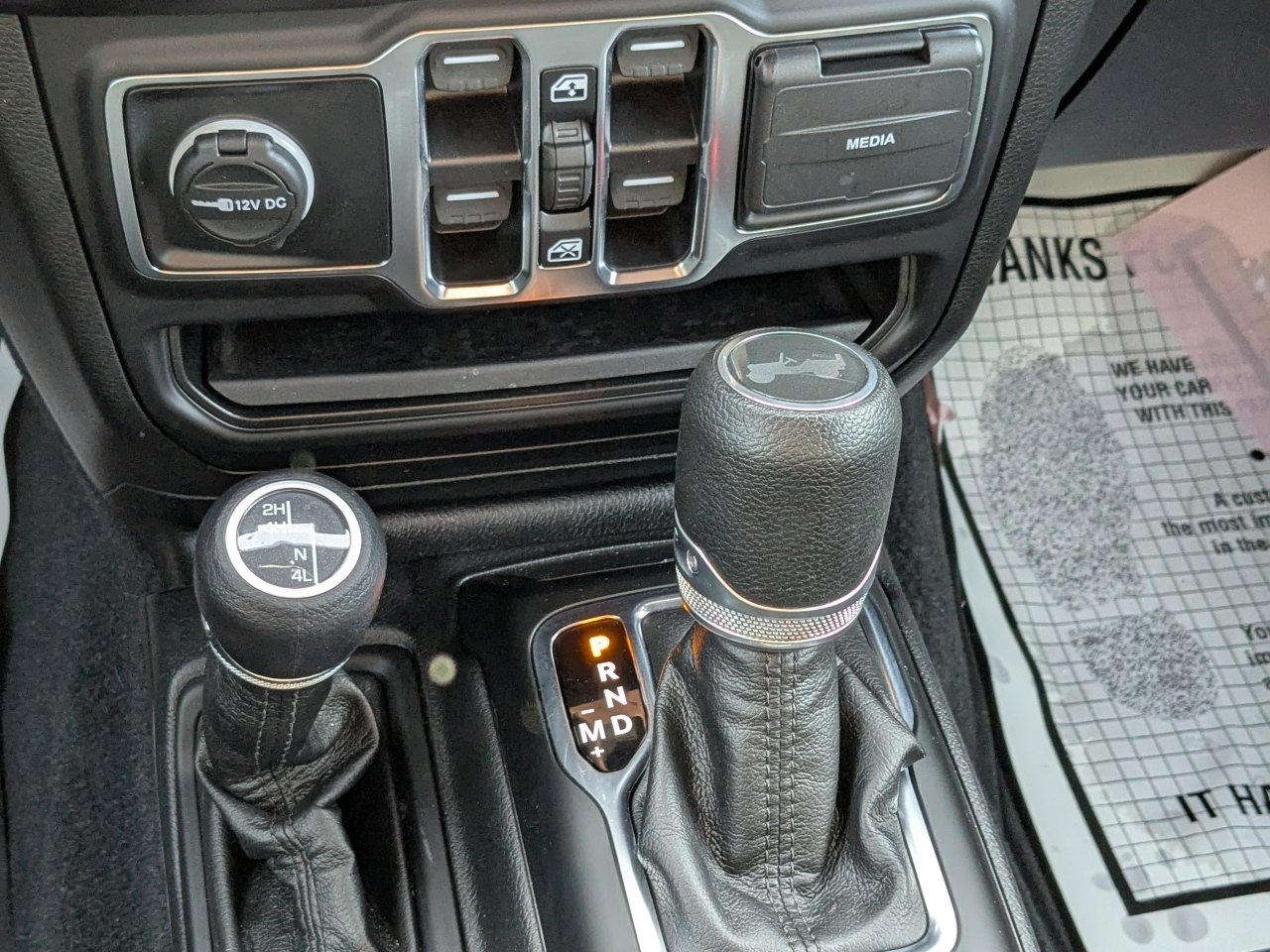 Used 2023 Jeep Wrangler Willys image 19