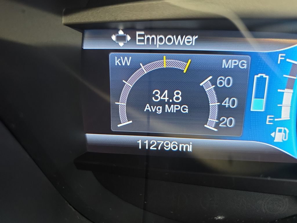 Certified 2017 Ford Fusion Energi SE FWD image 27