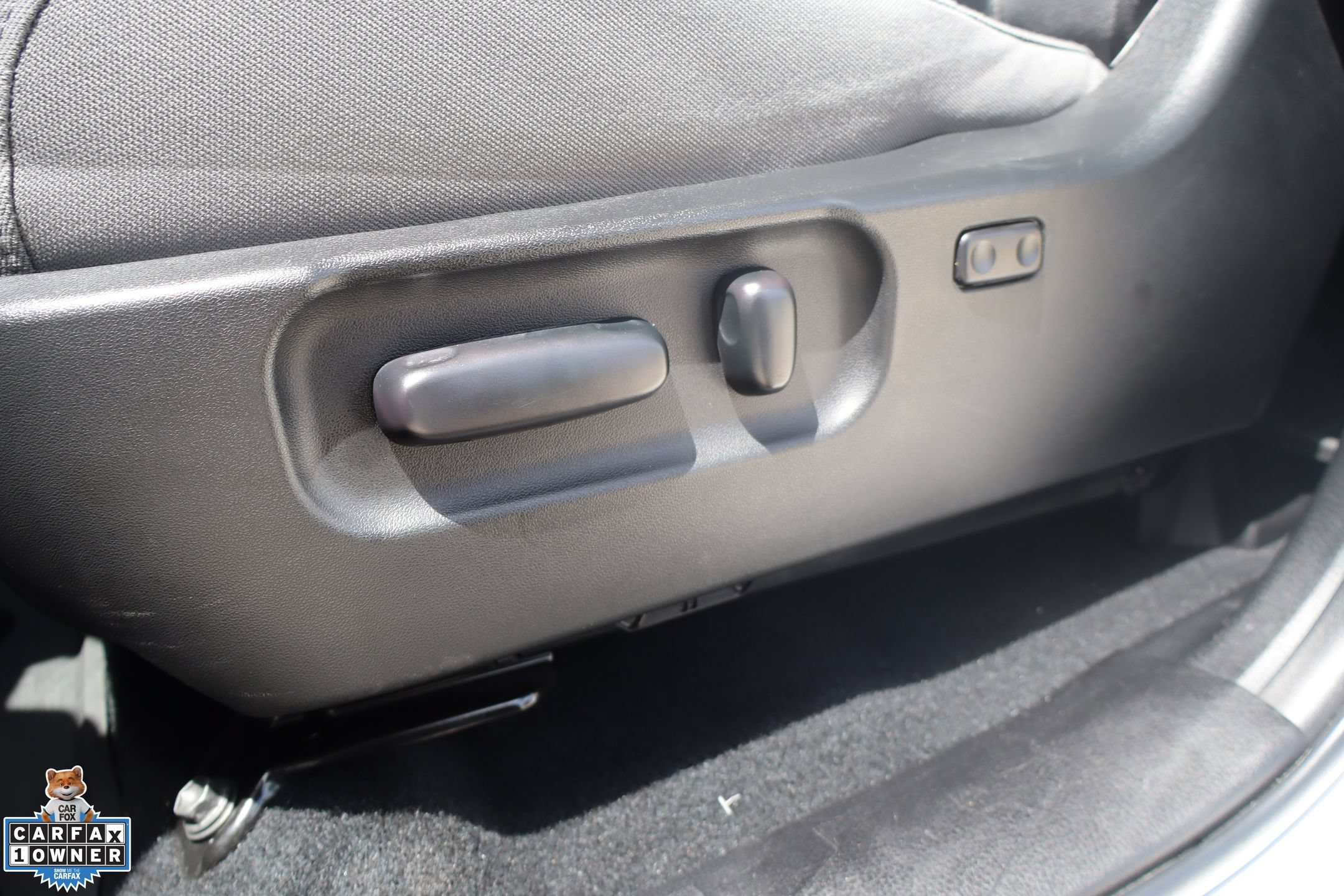 Used 2023 Toyota Tacoma SR5 RWD image 14