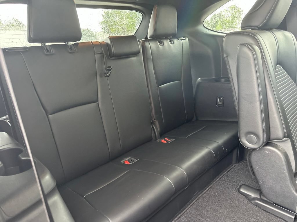 Used 2021 Toyota Highlander XSE AWD/4WD image 30