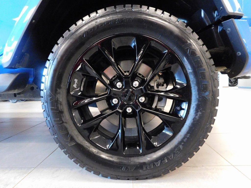 Used 2022 Jeep Wrangler Unlimited Sahara image 11