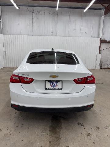 Used 2020 Chevrolet Malibu LS w/ Driver Confidence Package II image 3