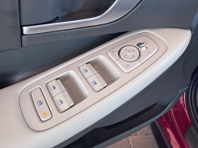 Used 2024 Hyundai Sonata SEL FWD image 10