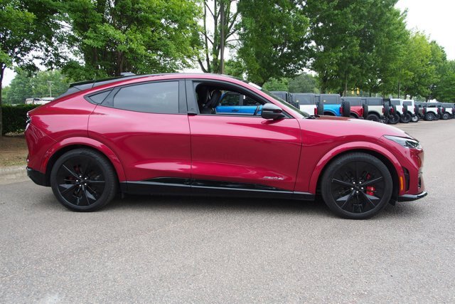 Certified 2025 Ford Mustang Mach-E GT AWD/4WD image 8