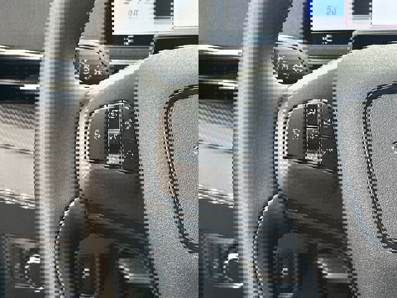 Certified 2024 Ford Mustang Mach-E Select image 27