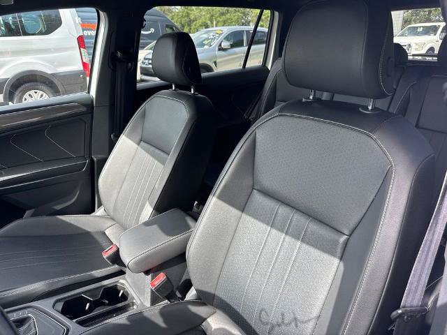 Used 2022 Volkswagen Tiguan SE R-Line FWD image 10