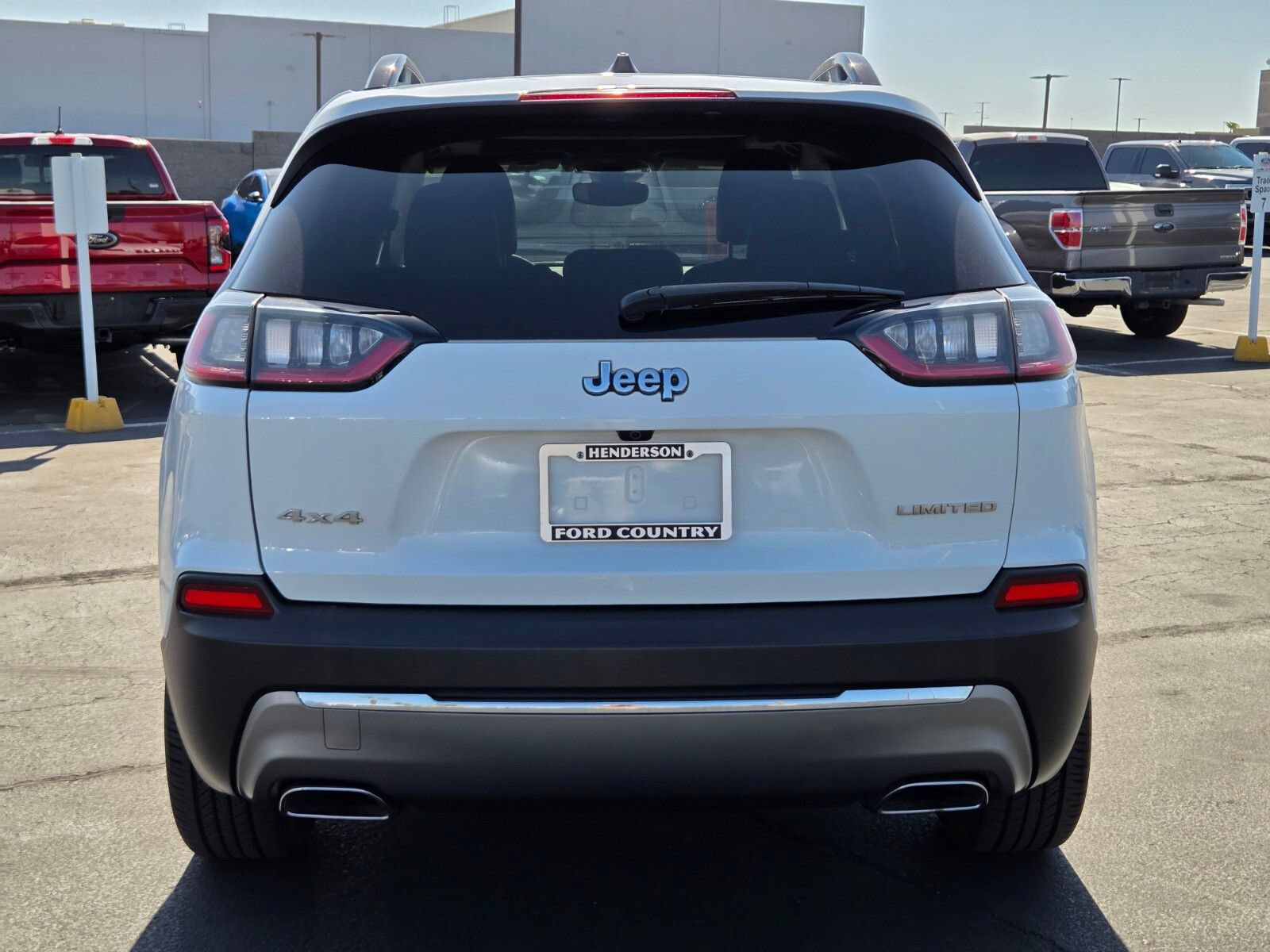 Used 2022 Jeep Cherokee Limited w/ Elite Package AWD/4WD image 5