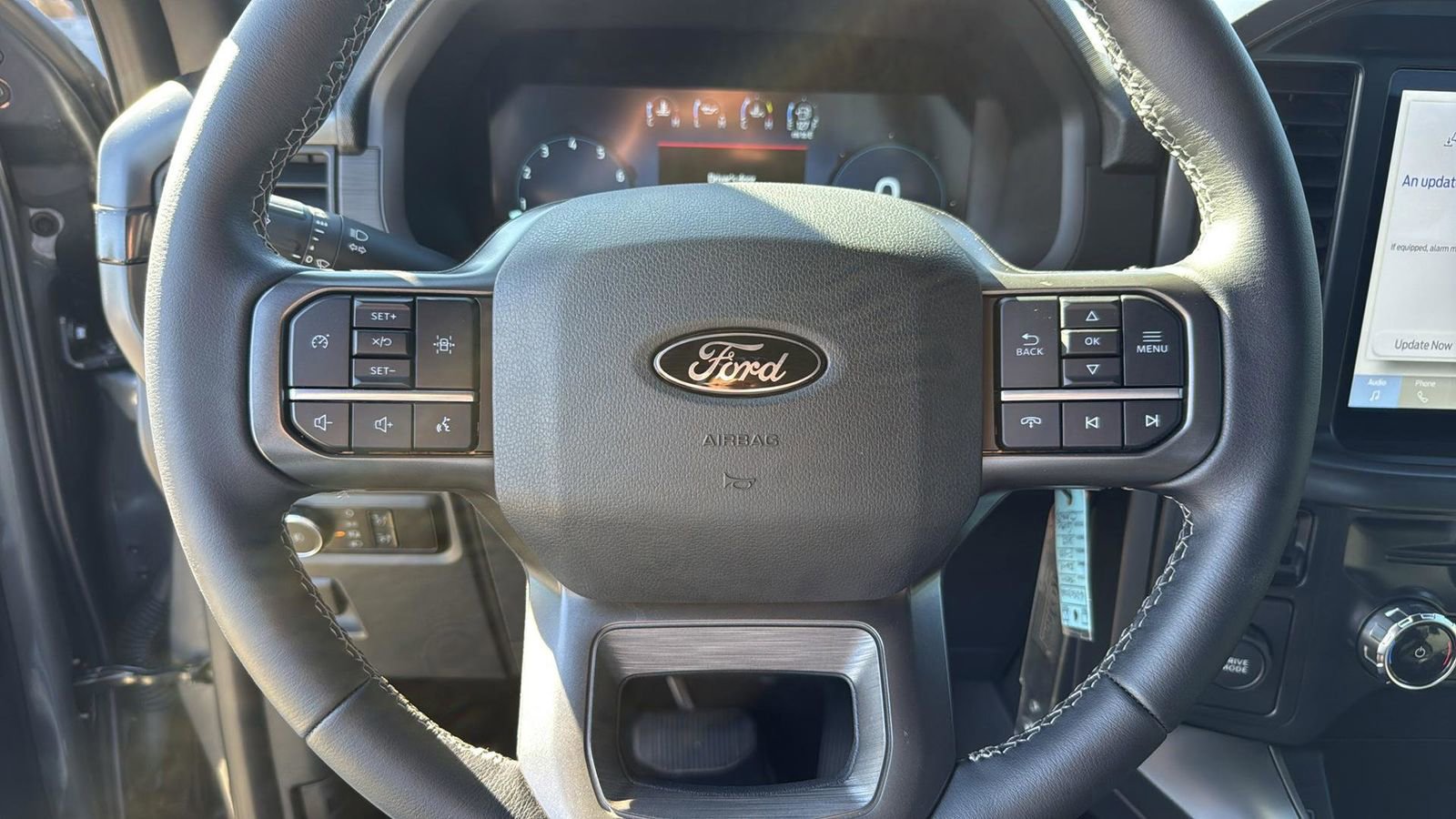 Certified 2024 Ford F150 XLT w/ XLT Black Appearance Package image 15