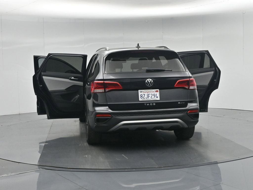 Used 2022 Volkswagen Taos S image 36