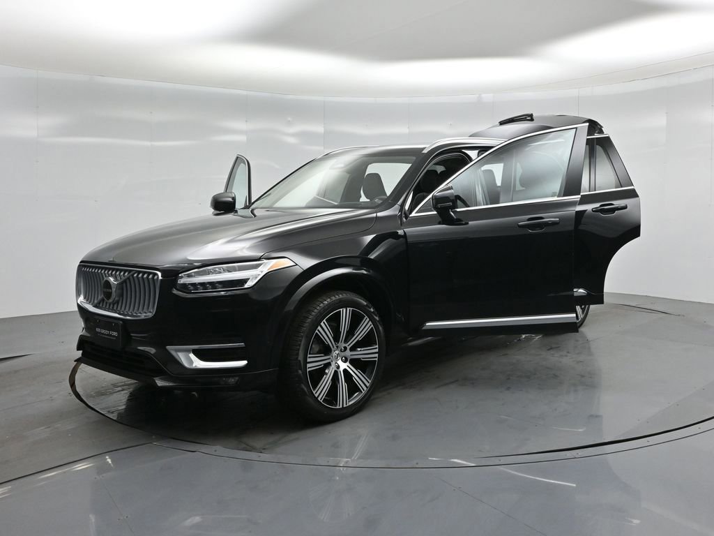 Used 2023 Volvo XC90 B6 Ultimate w/ Protection Package Premier image 50