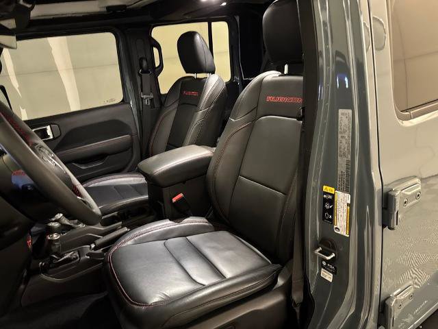 Used 2025 Jeep Gladiator Rubicon image 17