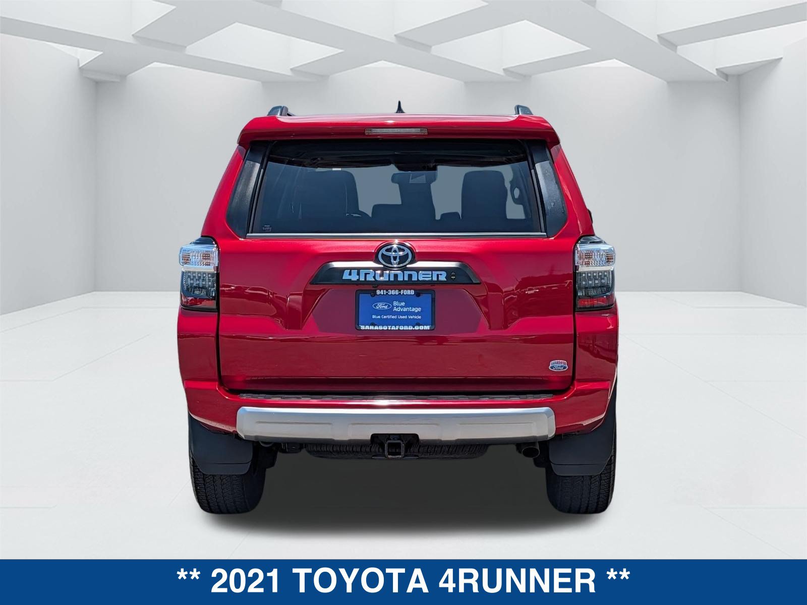 Used 2021 Toyota 4Runner TRD Off-Road Premium w/ Moonroof Package AWD/4WD image 5